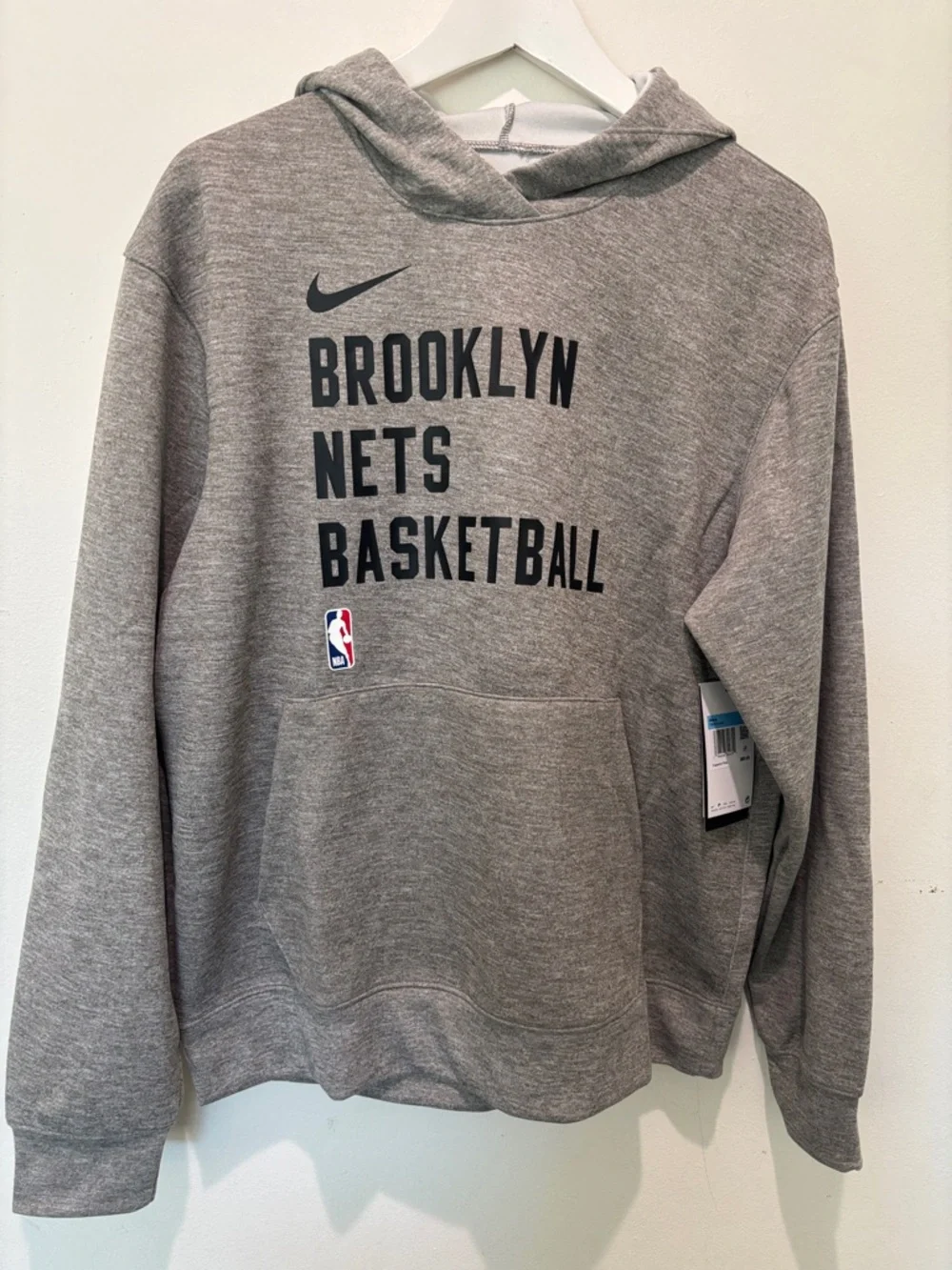 NEW Nike Gray Brooklyn Nets Basketball Pullover Hoodie Size Medium
